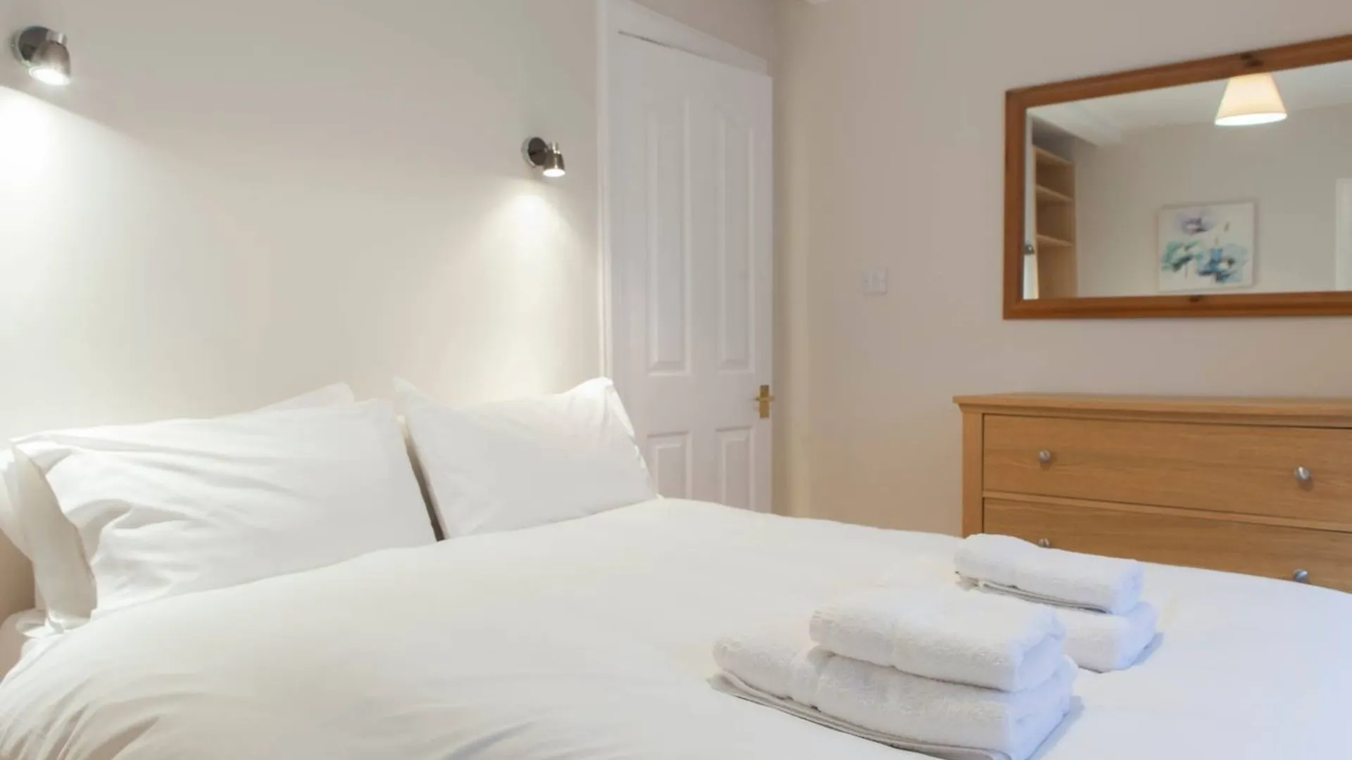 Appartement 2 Bedroom Flat In West End Sleeps 4 Edinburgh